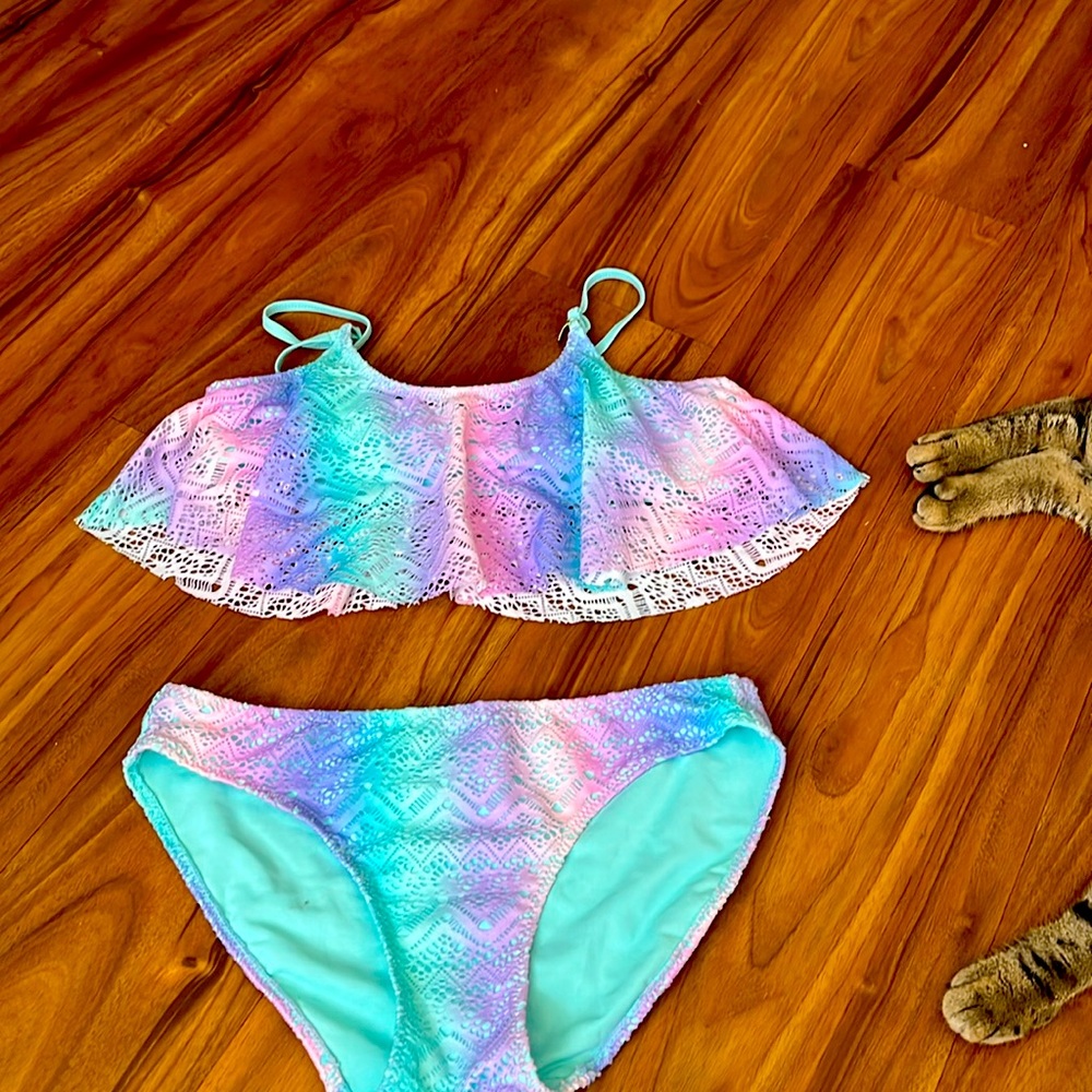 H&M bathing suit for girls